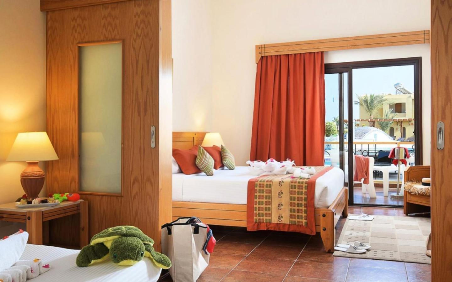 Three Corners Fayrouz Plaza Beach Resort Port Ghalib Exterior photo