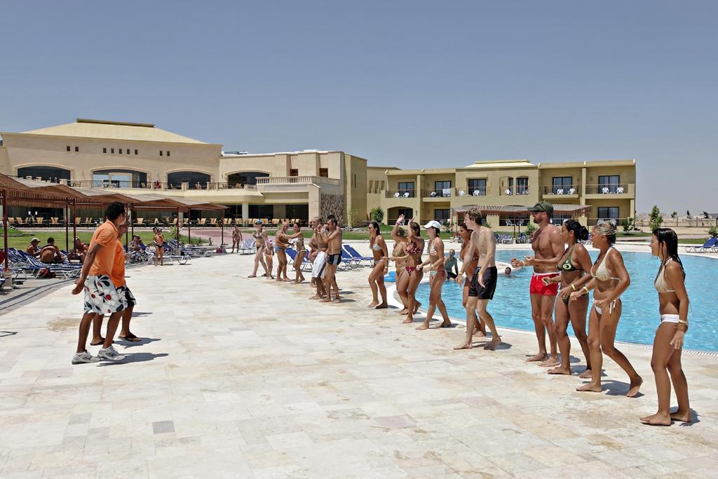 Three Corners Fayrouz Plaza Beach Resort Port Ghalib Exterior photo